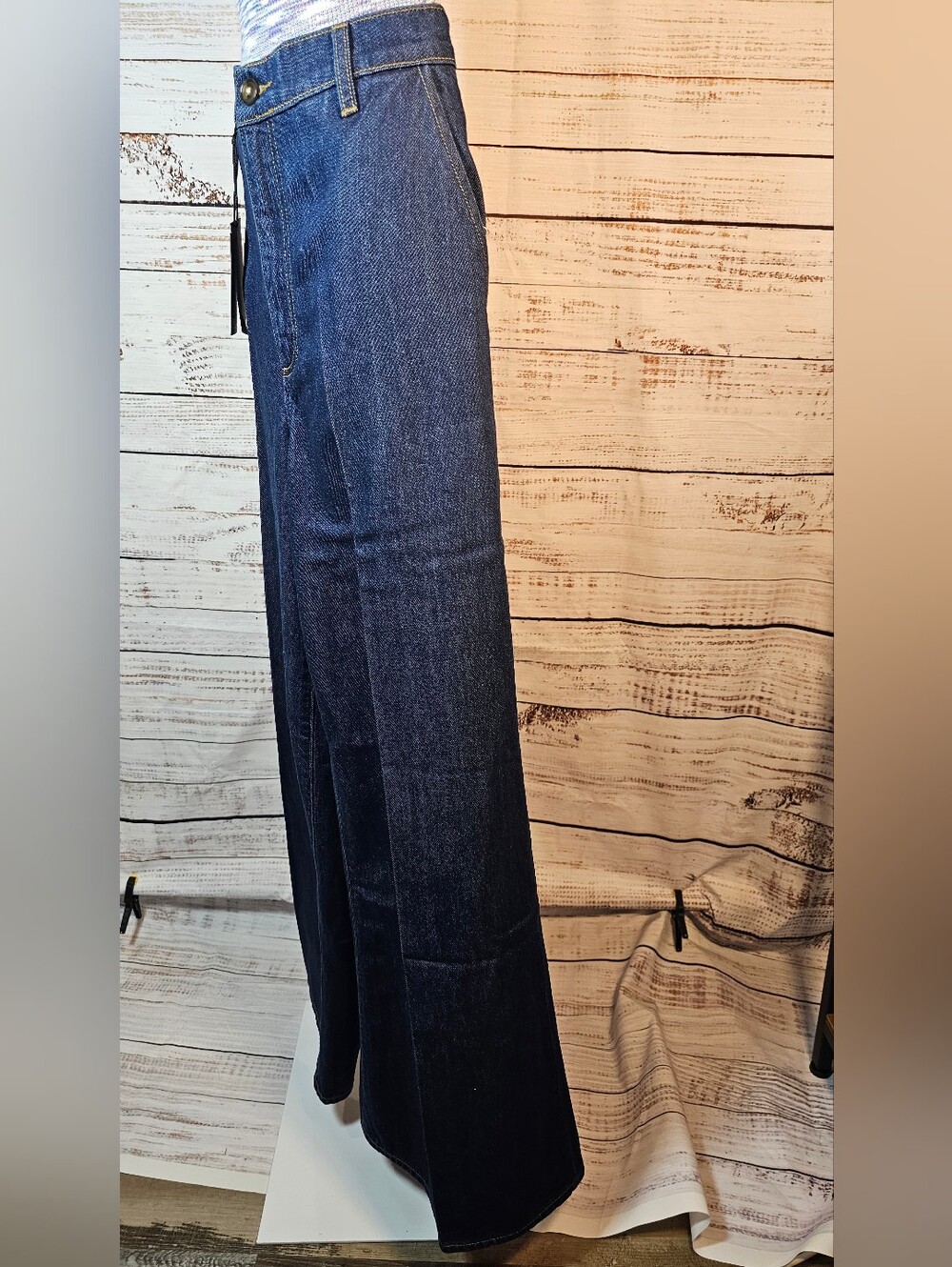 PAIGE Cameron Wide Trouser Jeans Splendor 32" Inseam NWT Size 28 - Picture 2 of 8